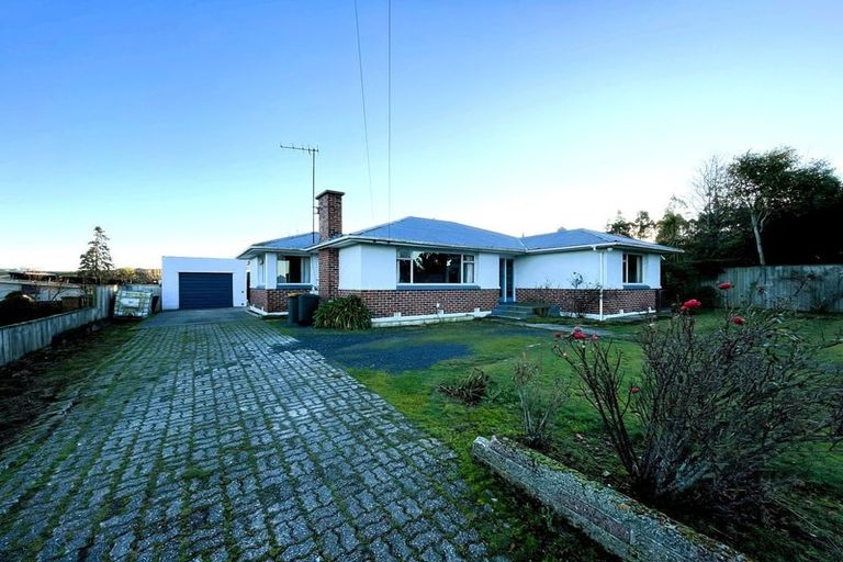 Photo of property in 71 Essex Street, Balclutha, 9230