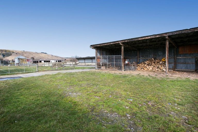 Photo of property in 461 Centre Road, Momona, Outram, 9073