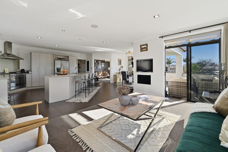 Photo of property in 2 Parnwell Place, Ohauiti, Tauranga, 3112