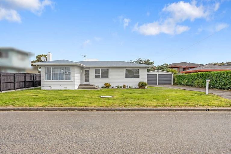 Photo of property in 34a Cook Street, Foxton, 4814