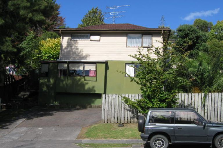 Photo of property in 85 Oaktree Avenue, Browns Bay, Auckland, 0630