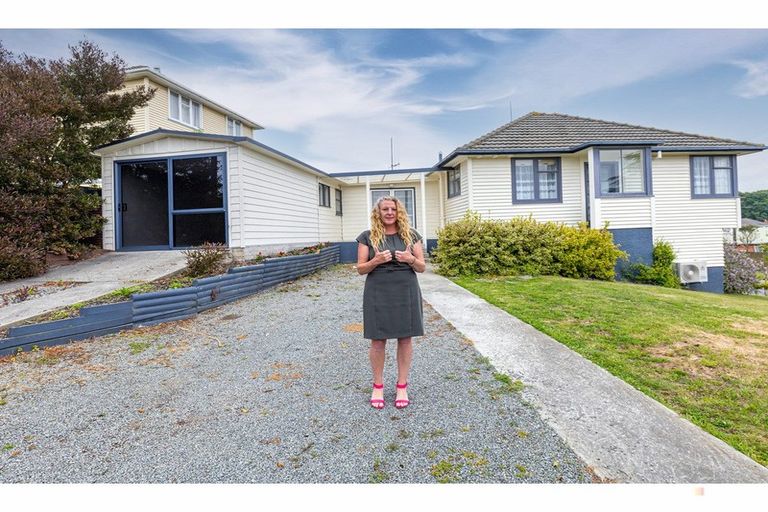 Photo of property in 34 Bouverie Street, Waimataitai, Timaru, 7910