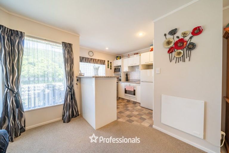 Photo of property in 295 Riverside Drive, Waterloo, Lower Hutt, 5011