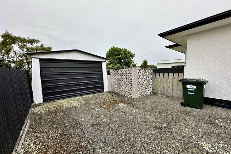 Photo of property in 22 Kettle Avenue, Awapuni, Palmerston North, 4412