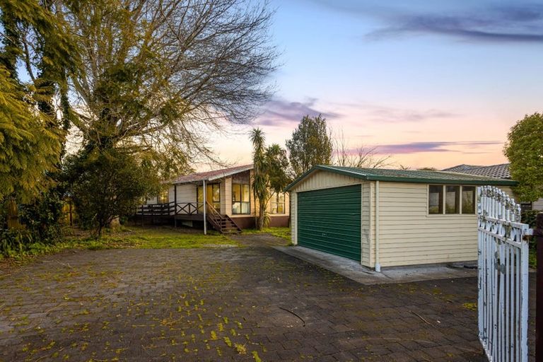 Photo of property in 25 Armada Drive, Ranui, Auckland, 0612