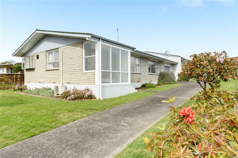 Photo of property in 294 Ngatai Road, Bellevue, Tauranga, 3110