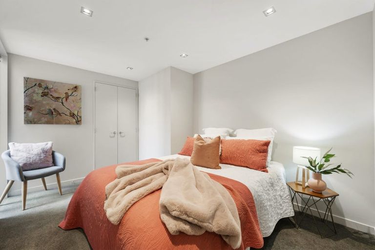 Photo of property in Piermont Apartments, 6d/82 Cable Street, Te Aro, Wellington, 6011