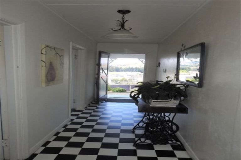 Photo of property in 1 Swan Street, Taihape, 4720