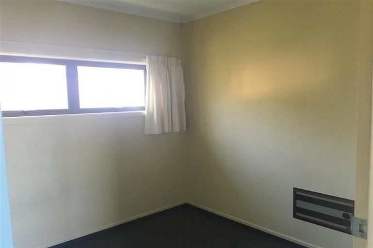 Photo of property in 117 Taradale Road, Onekawa, Napier, 4110