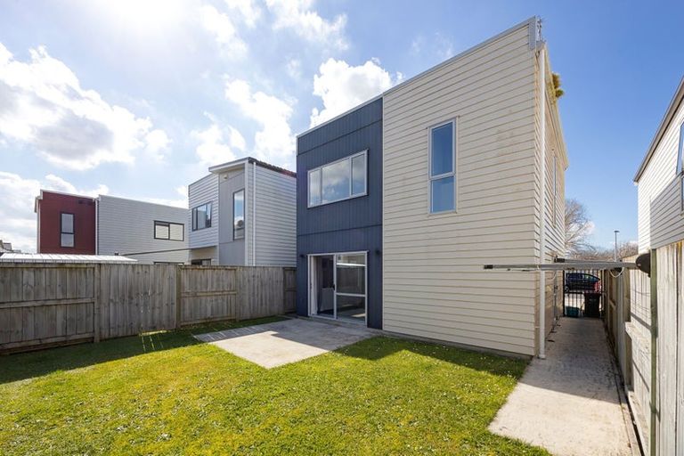 Photo of property in 11 Anna Jean Crescent, Flagstaff, Hamilton, 3210