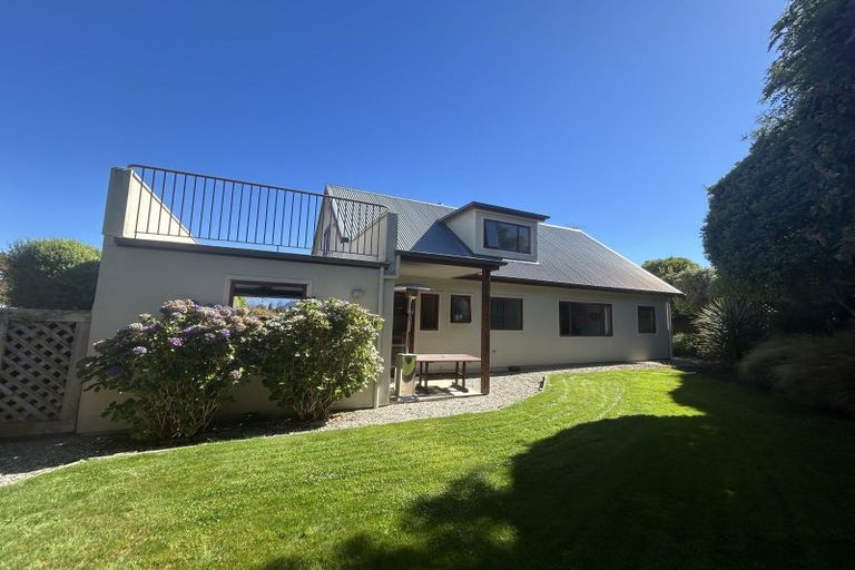 Photo of property in 10 Scaife Place, Wanaka, 9305