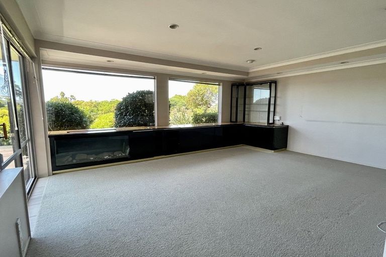 Photo of property in 13 Dayspring Way, Pakuranga, Auckland, 2010