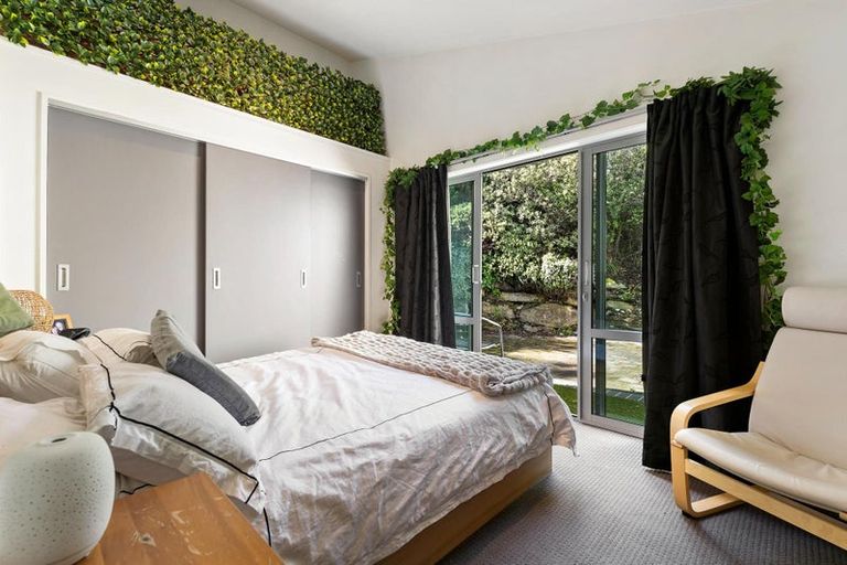 Photo of property in 97 Hallenstein Street, Queenstown, 9300