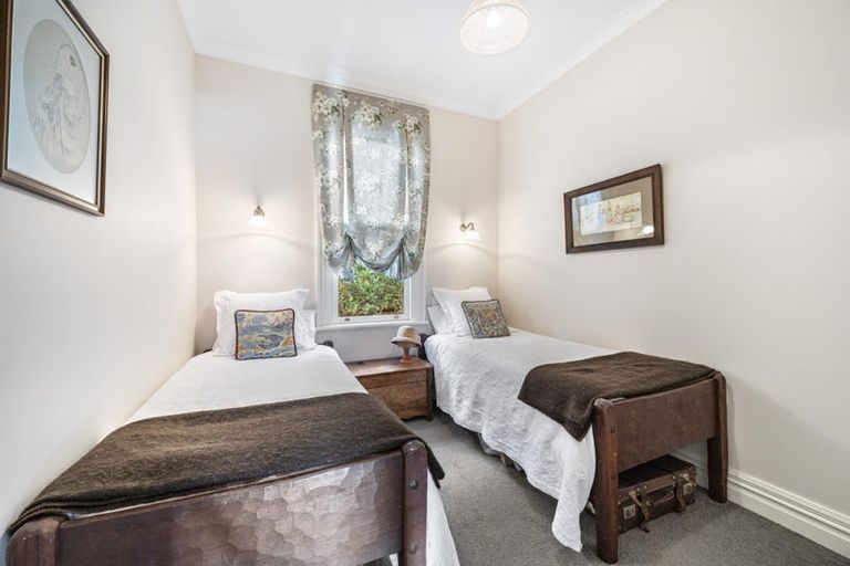 Photo of property in 9 Boundary Road, Kelburn, Wellington, 6012