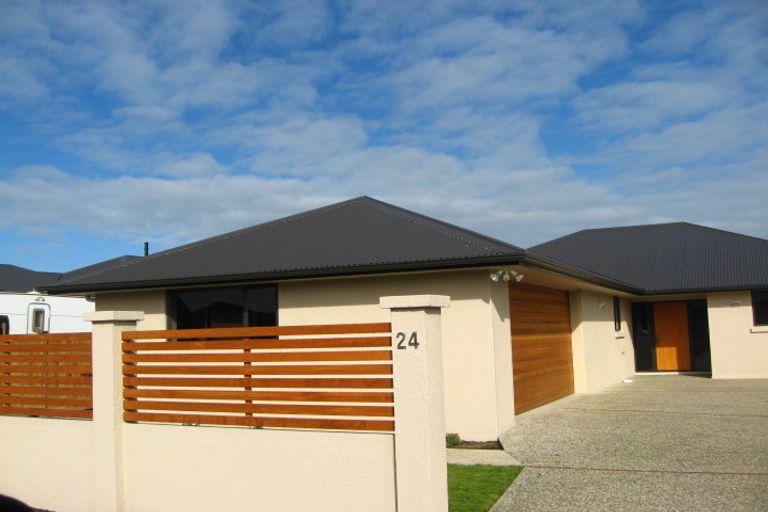 Photo of property in 24 Kura Place, Mosgiel, 9024