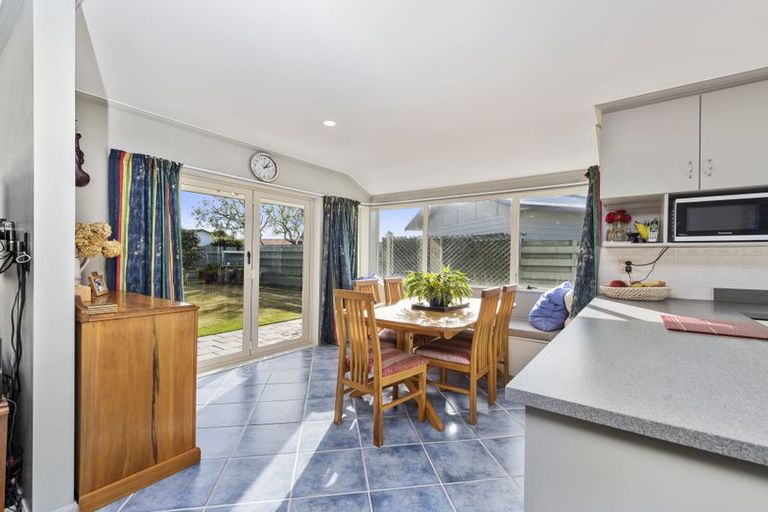 Photo of property in 25 Kane Road, Papamoa Beach, Papamoa, 3118