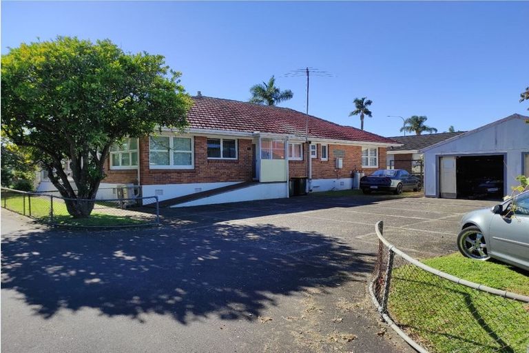 Photo of property in 55 Great South Road, Papatoetoe, Auckland, 2025
