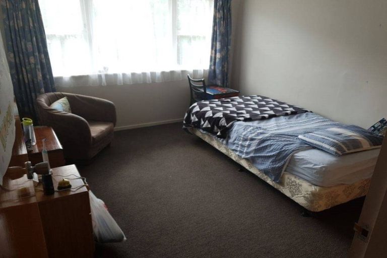 Photo of property in 2/95a Freyberg Street, Lyall Bay, Wellington, 6022