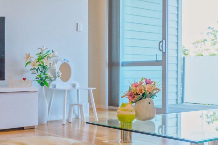 Photo of property in 11/147 Albany Highway, Unsworth Heights, Auckland, 0632