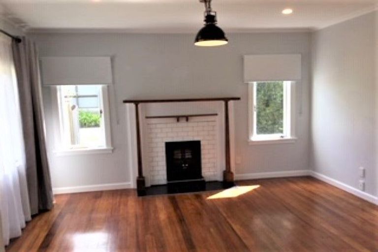 Photo of property in 1/121 Sixteenth Avenue, Tauranga South, Tauranga, 3112