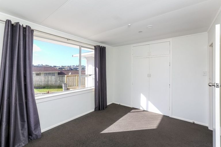 Photo of property in 11a Newlyn Place, Welbourn, New Plymouth, 4312