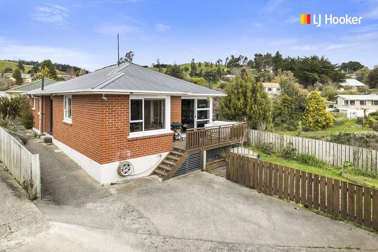 Photo of property in 2 Koremata Street, Green Island, Dunedin, 9018