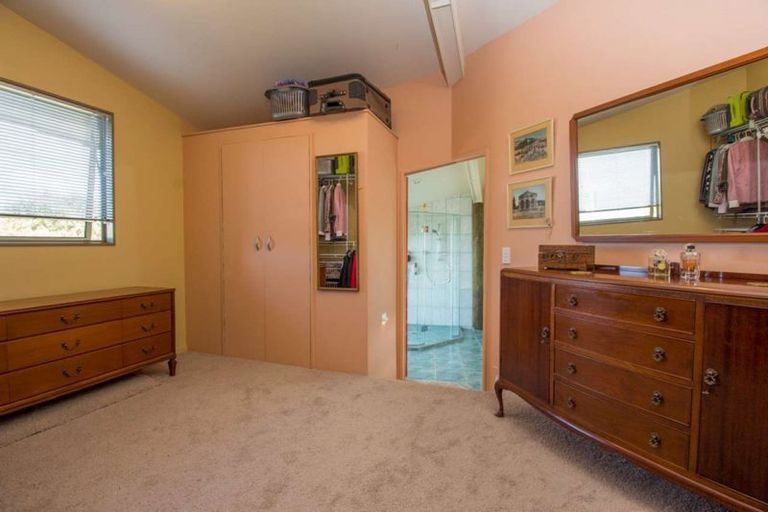 Photo of property in 56 Te Arapuke Way, Ngunguru, Whangarei, 0173