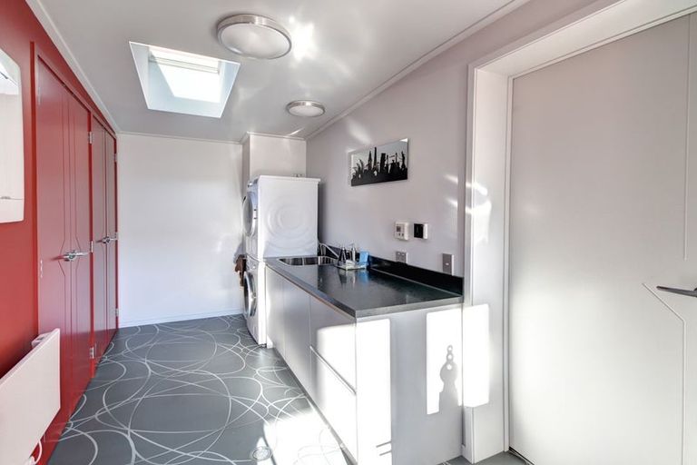 Photo of property in 22 Kura Place, Mosgiel, 9024