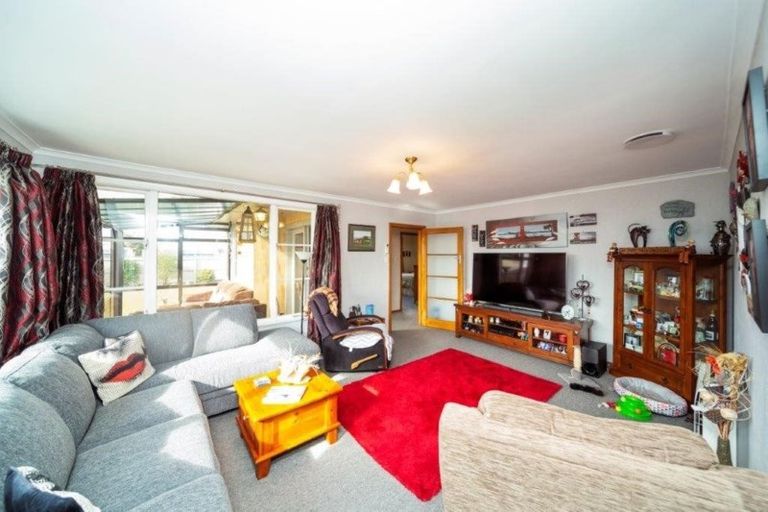 Photo of property in 151 Waihi Road, Hawera, 4610
