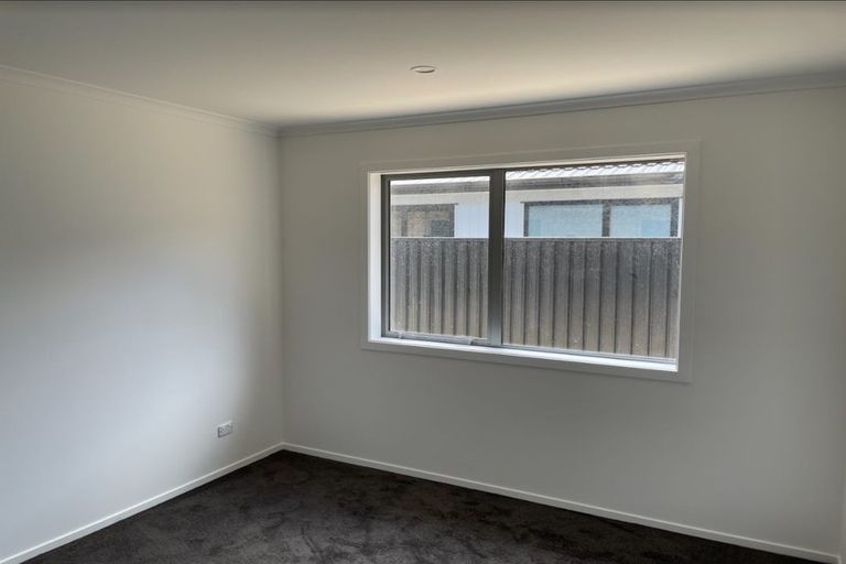 Photo of property in 9 Buddle Road, Wallaceville, Upper Hutt, 5018