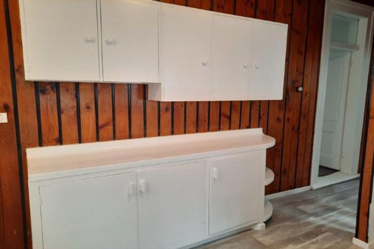 Photo of property in 56 Aikmans Road, Merivale, Christchurch, 8014