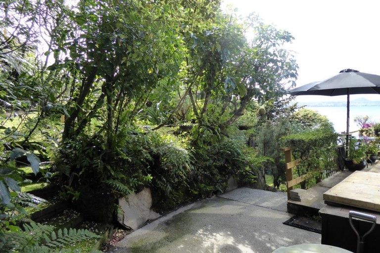 Photo of property in 866 Acacia Bay Road, Acacia Bay, Taupo, 3330