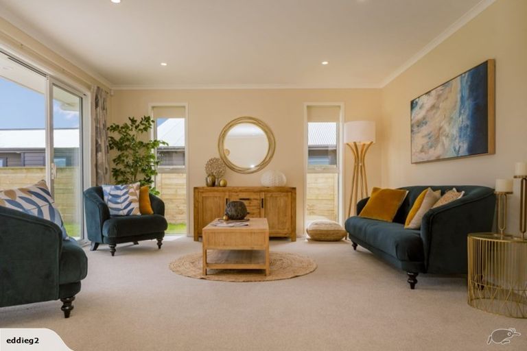 Photo of property in 3 Bravo Place, Whitianga, 3510