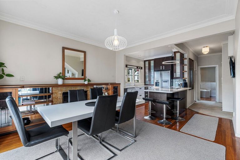 Photo of property in 15 Williams Street, Tauranga, 3110