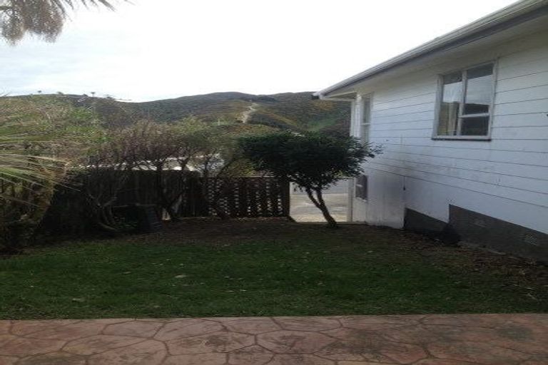 Photo of property in 14 Frobisher Street, Island Bay, Wellington, 6023