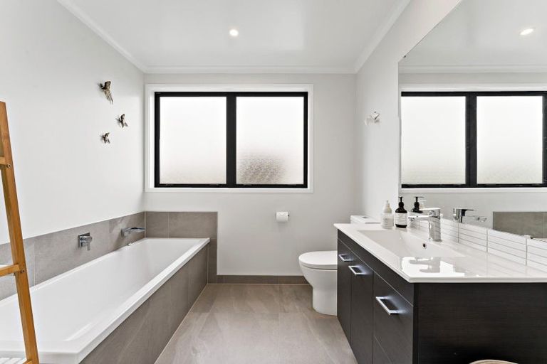 Photo of property in 2 Rangihina Road, Hobsonville, Auckland, 0616