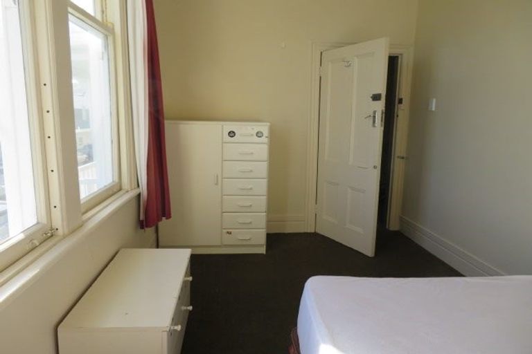 Photo of property in 34 Bay Street, Petone, Lower Hutt, 5012