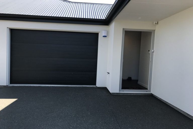 Photo of property in 2/36 Shirley Road, Richmond, Christchurch, 8013