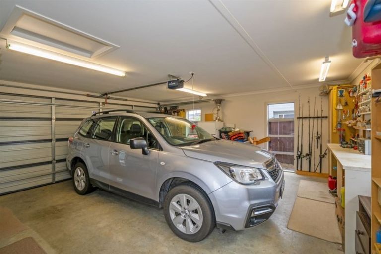 Photo of property in 6 Aquila Drive, Whitianga, 3510