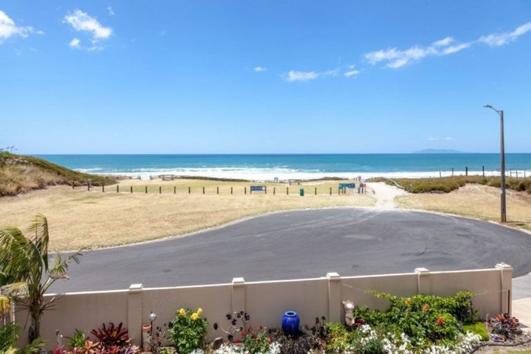 Photo of property in 20a Moray Place, Whiritoa, Whangamata, 3691