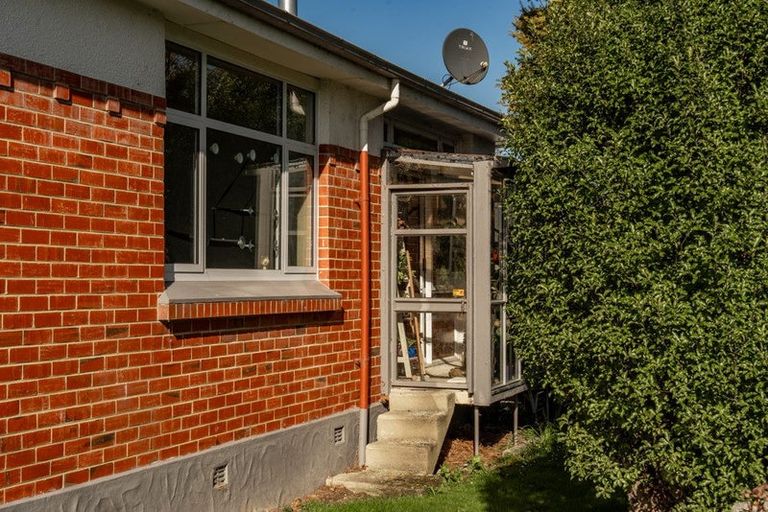 Photo of property in 33 Shakespeare Street, Milton, 9220