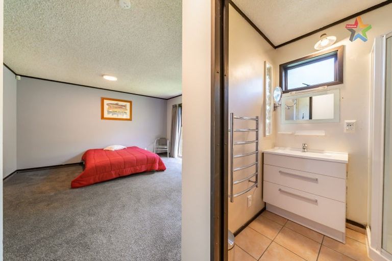 Photo of property in 25b City View Grove, Harbour View, Lower Hutt, 5010