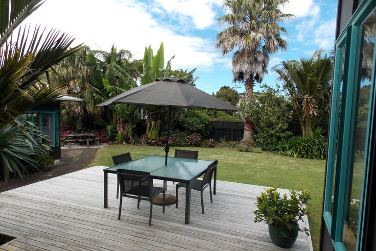 Photo of property in 47 Ocean View Road, Waihi Beach, 3611
