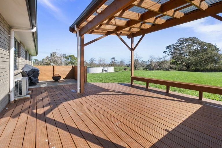 Photo of property in 841 Makerua Road, Tokomaru, Palmerston North, 4474