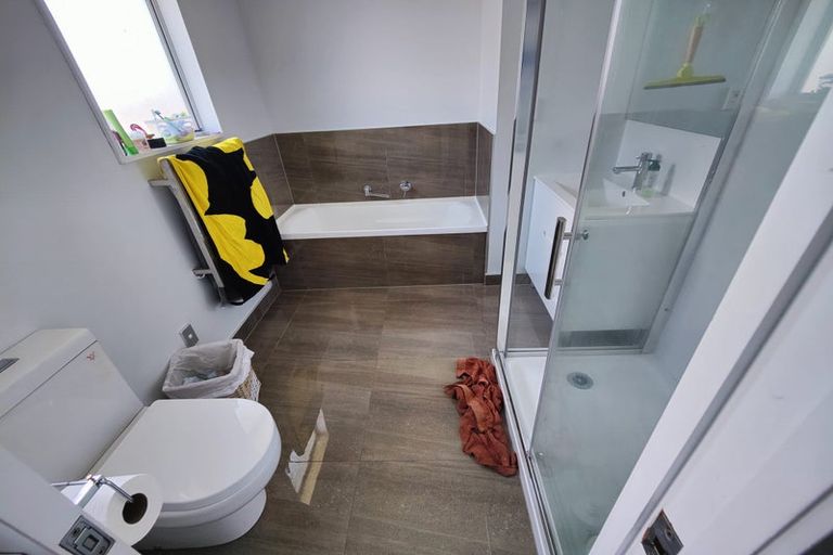 Photo of property in 2/23 Porchester Road, Papakura, 2110