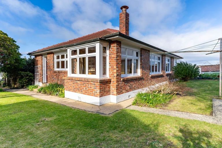 Photo of property in 15 Falkirk Street, Dalmore, Dunedin, 9010