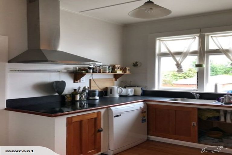 Photo of property in 48 Heywood Terrace, Richmond, Christchurch, 8013