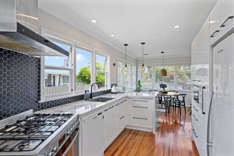 Photo of property in 6 Glen Street, Levin, 5510