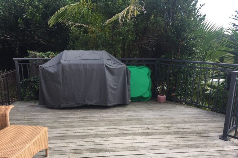 Photo of property in 1/24 Hastings Road, Mairangi Bay, Auckland, 0630