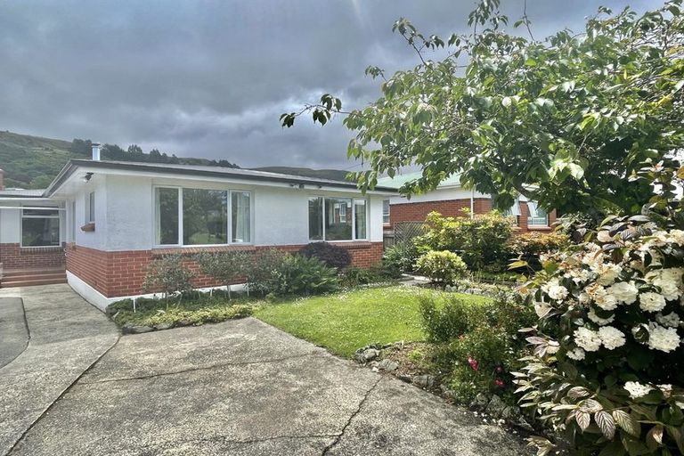 Photo of property in 119 Centennial Avenue, Helensburgh, Dunedin, 9010